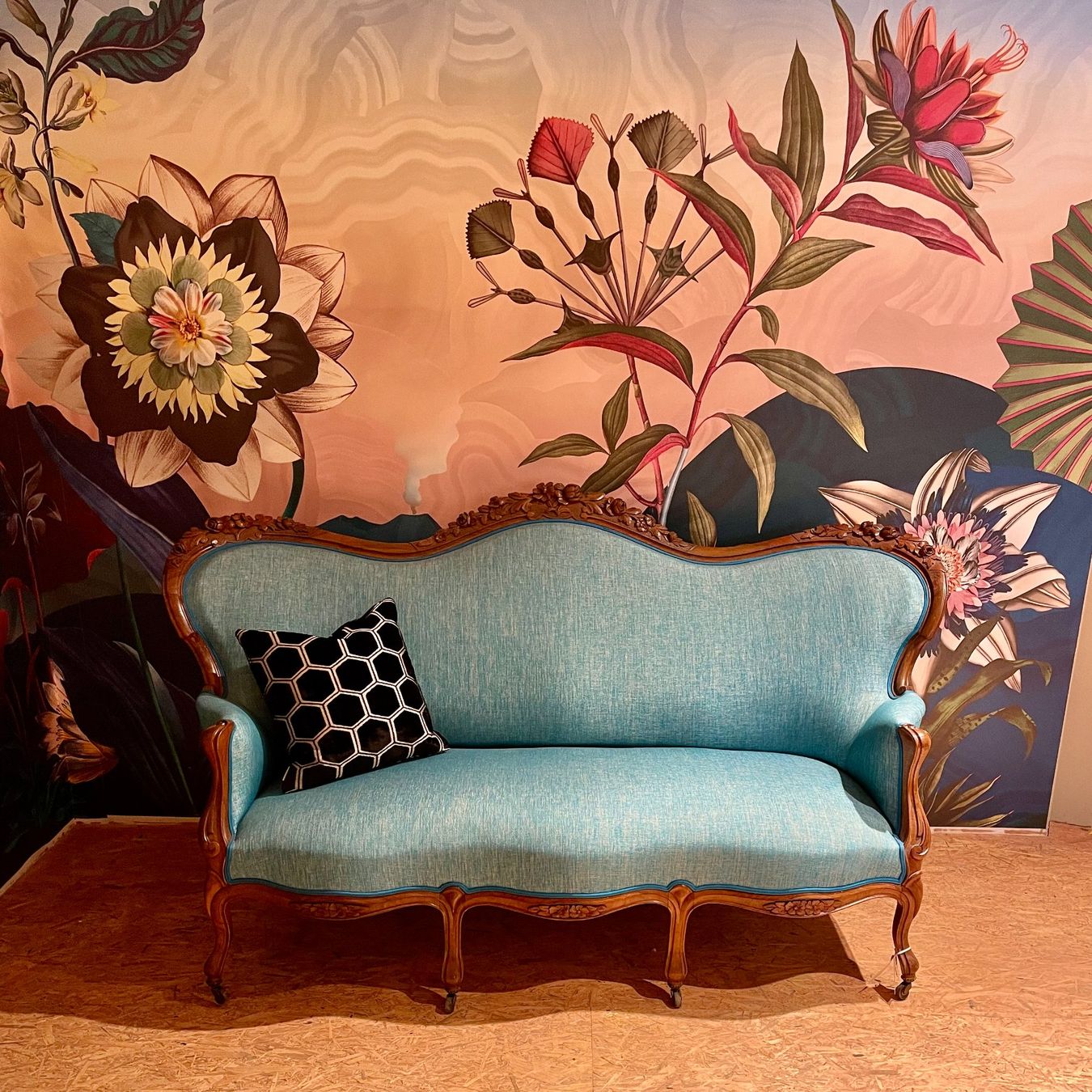 Divani: Louis Philippe Sofa, komplett restauriert, alles Neu! – Nuovo (secondo la descrizione) da Luzern venduto da stilwerkstatt
