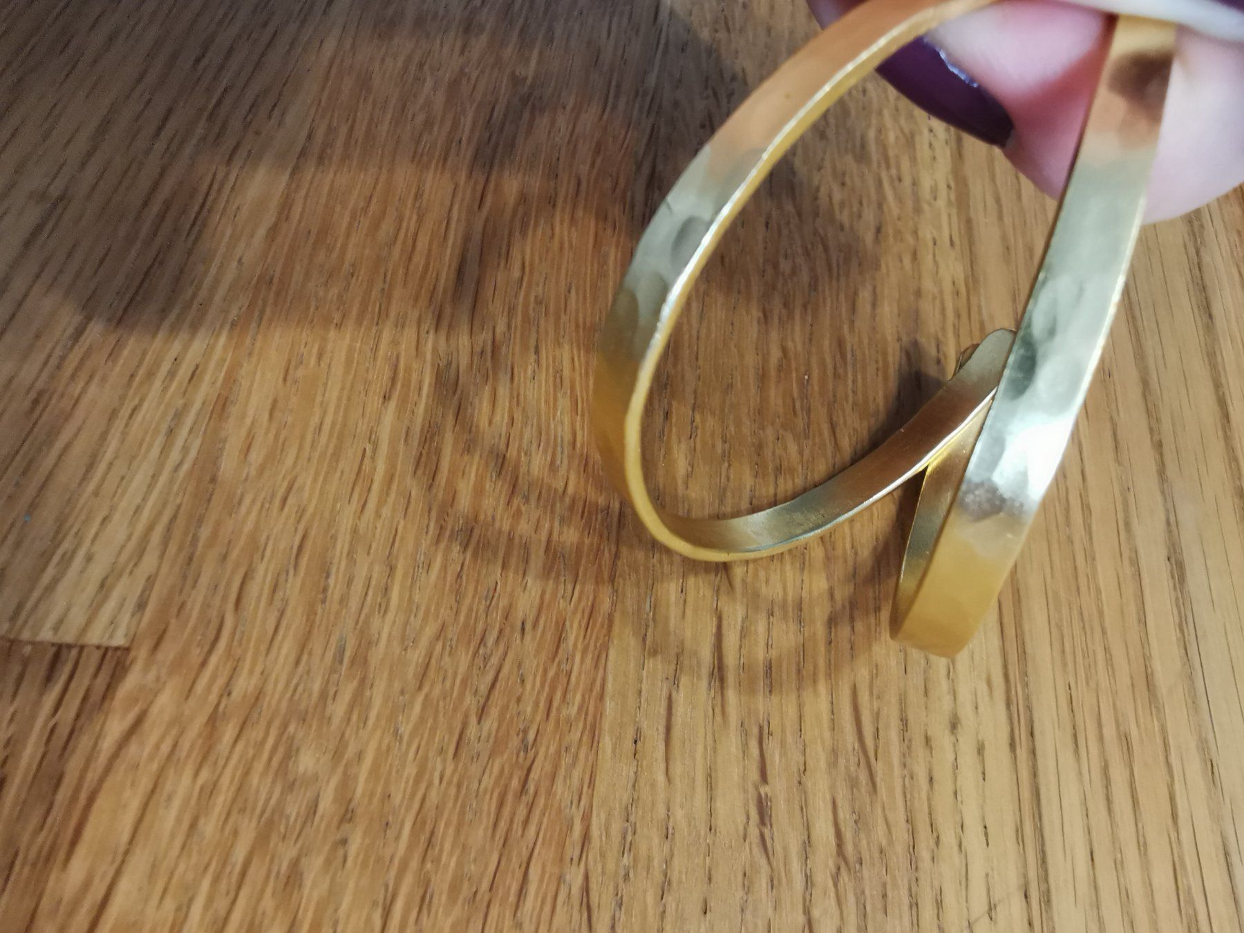 Orecchini pendenti & Orecchini a lobo: Goldene Creolen Statement Ohrringe, modern & elegant – Usato da Gunzgen venduto da 0Aurin0 1