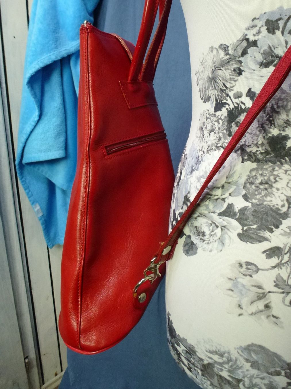 Zaini: ECHT LEDER RUCKSACK ROT SHOPPER ODER RUCKSACK EDEL DESIGNER – Usato da Kreuzlingen venduto da ang_7k8d 5