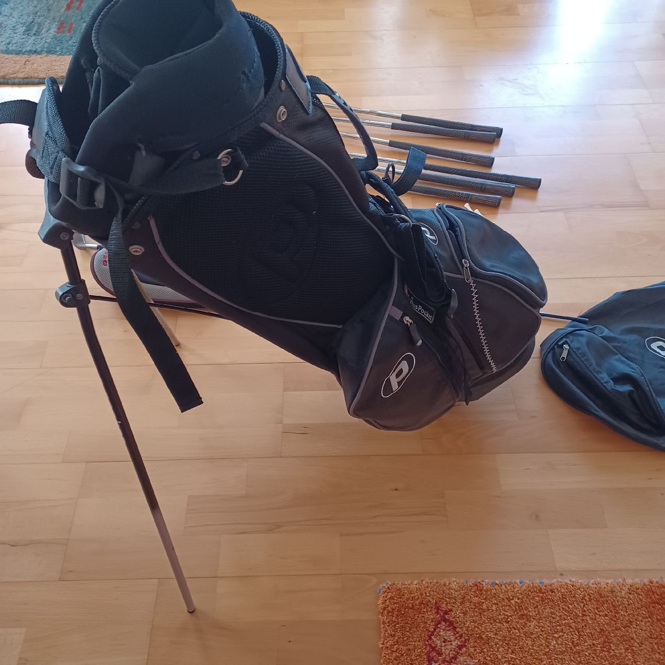Schläger & Sets: Golftasche mit Schläger, Hermos Pocket, Golfset – Gebraucht aus Waldkirch von  2