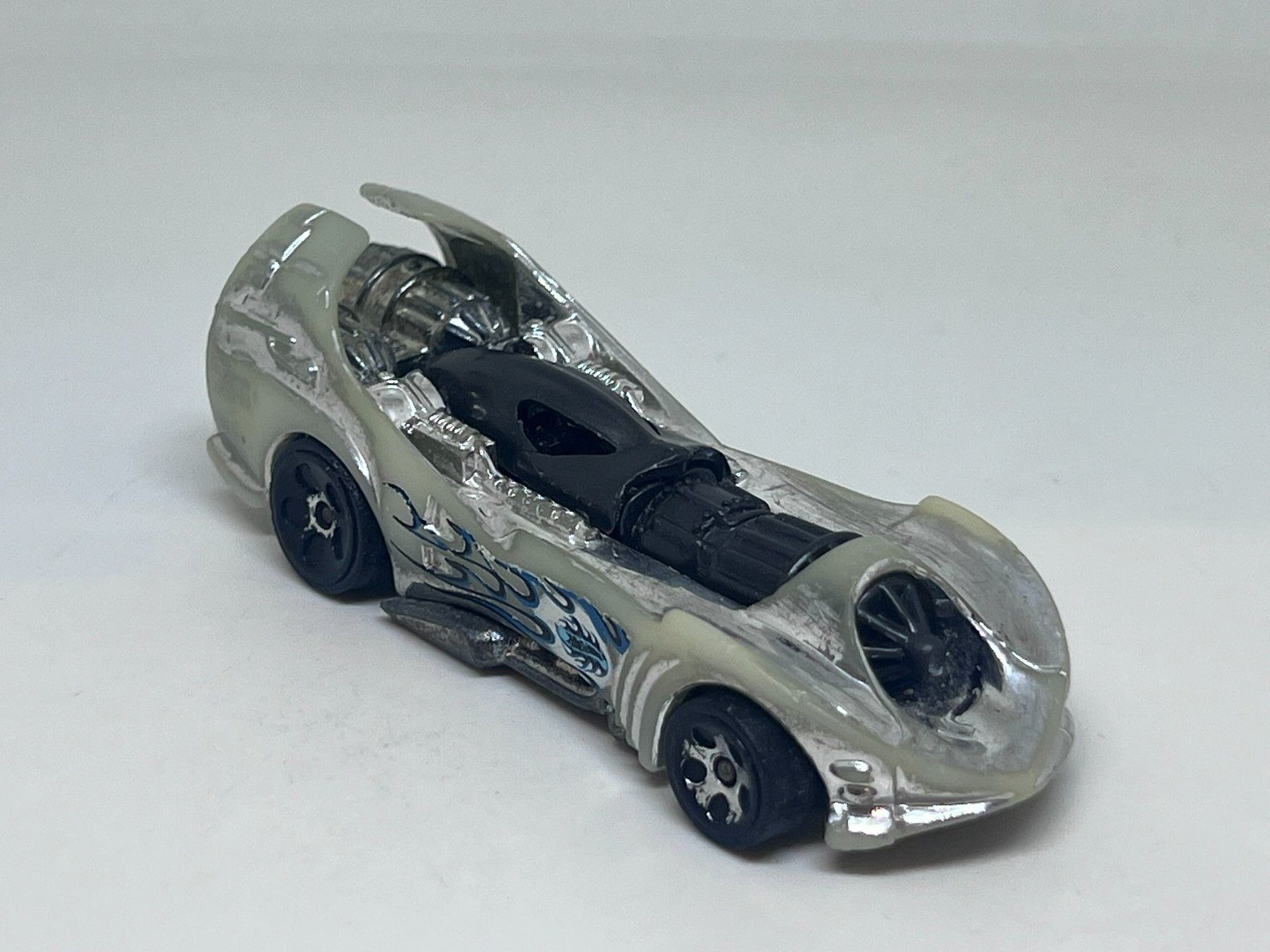 Hot Wheels Modellini d'auto: Hot Wheels Power Rocket #13 – Usato da Wildegg venduto da LaaBoutique