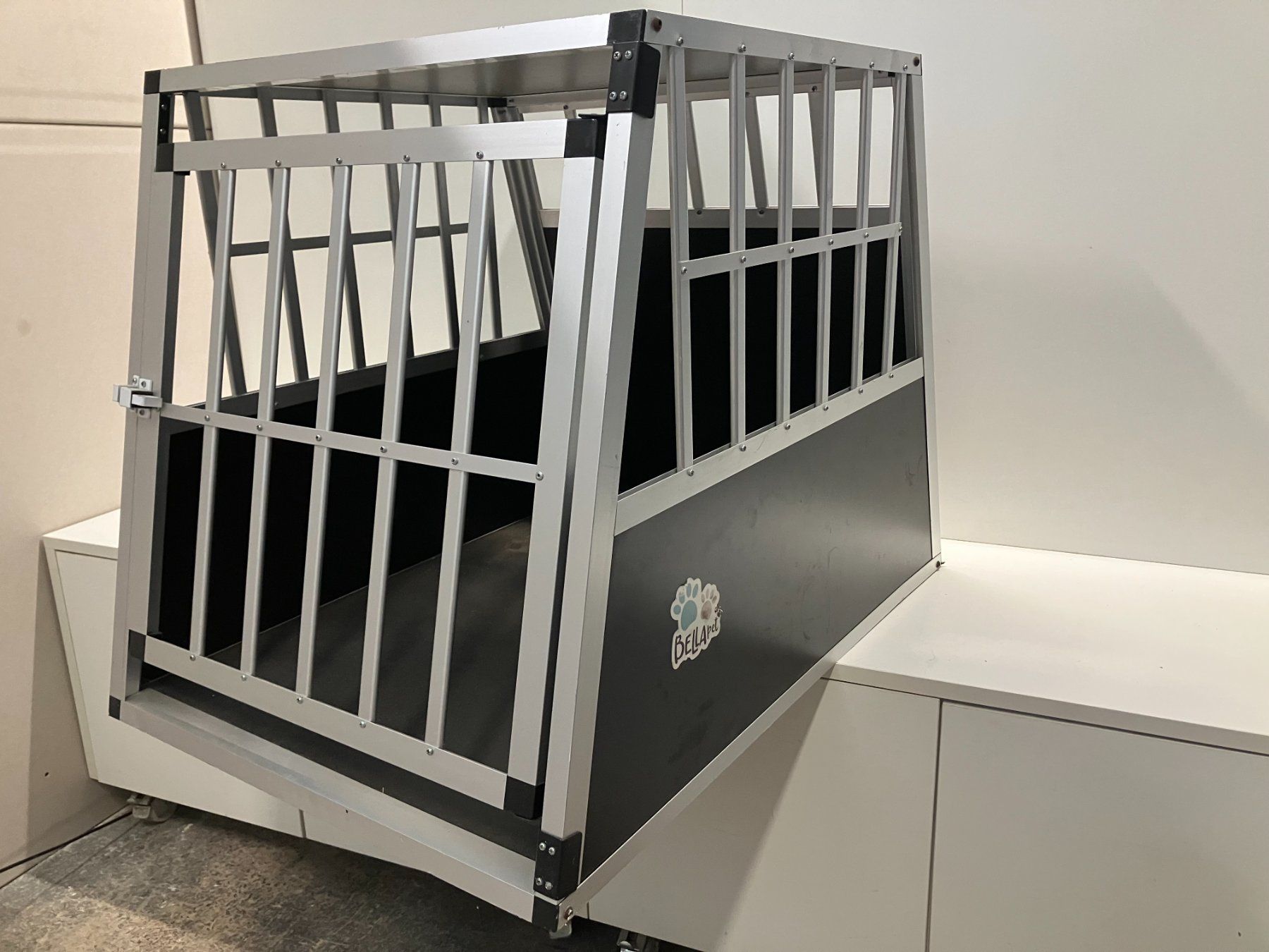 Cages, transport & sécurité: gebr. Hunde Transport Käfig / Box ab 1.- – D'occasion à Lichtensteig par Buy24International 5
