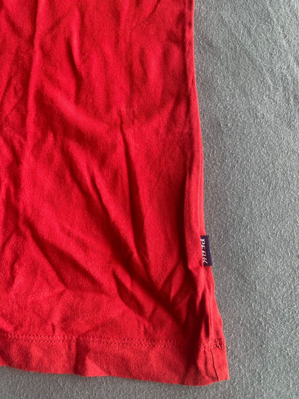 Peak Performance T-shirt: Original T-Shirt Peak Performance, rot, Gr. L – Usato da Gümligen venduto da Primeselection 4