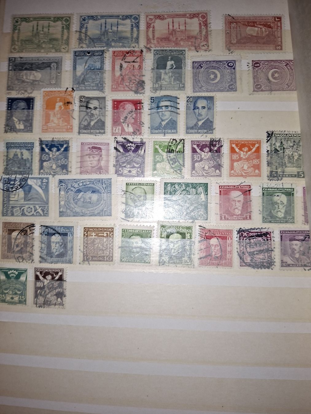 Tous les timbres: Briefmarkensammlung Ausland div – D'occasion à Balgach par SIMEON27 6