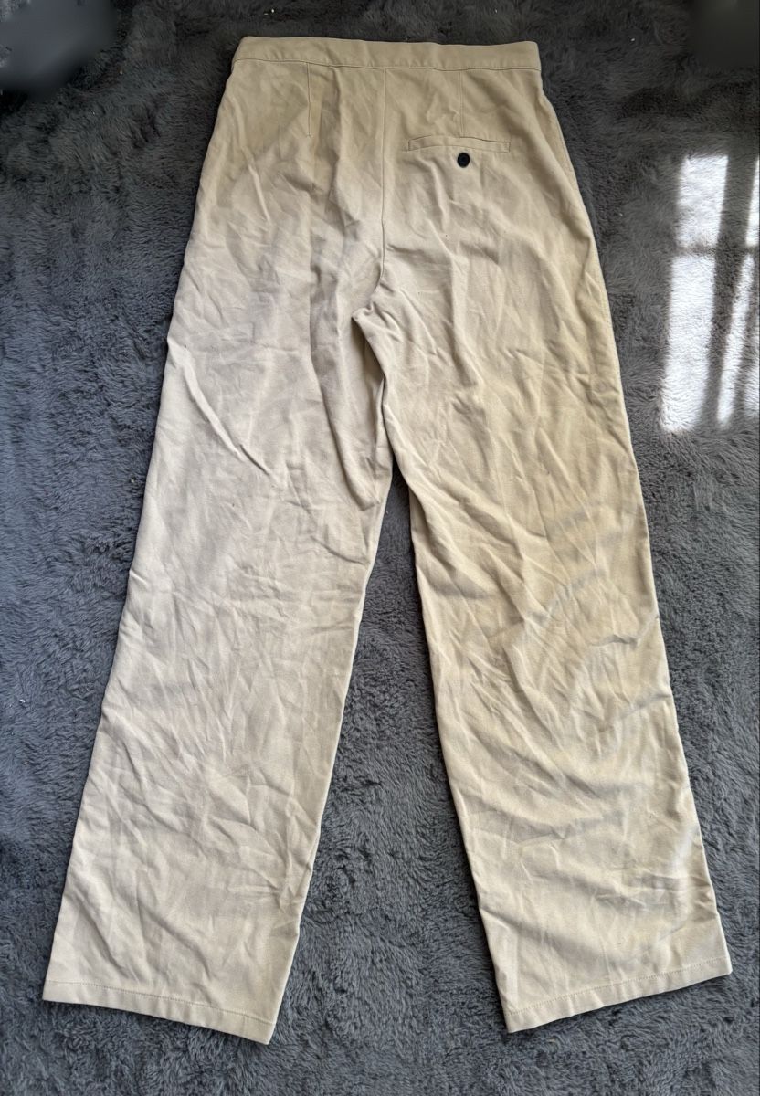 Pull&Bear Hosen: PULL&BEAR Wide Leg Trousers Beige Size M  – Gebraucht aus Wichtrach von Re_Fit 1