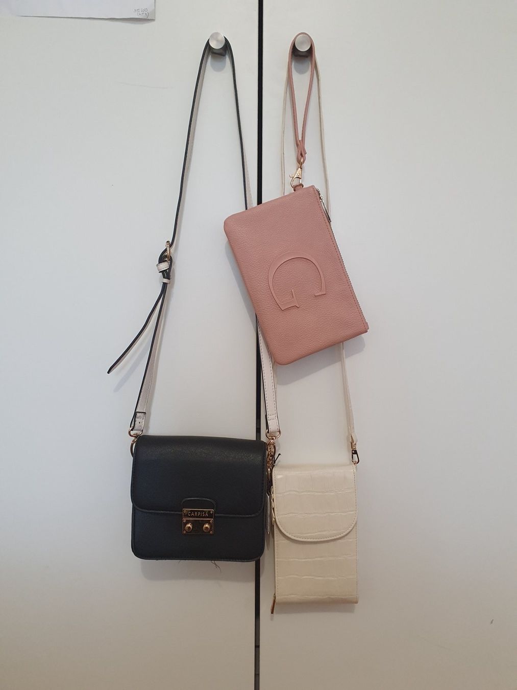 Borse da donna: Lot de sacs – Usato da Pully venduto da MiaJune