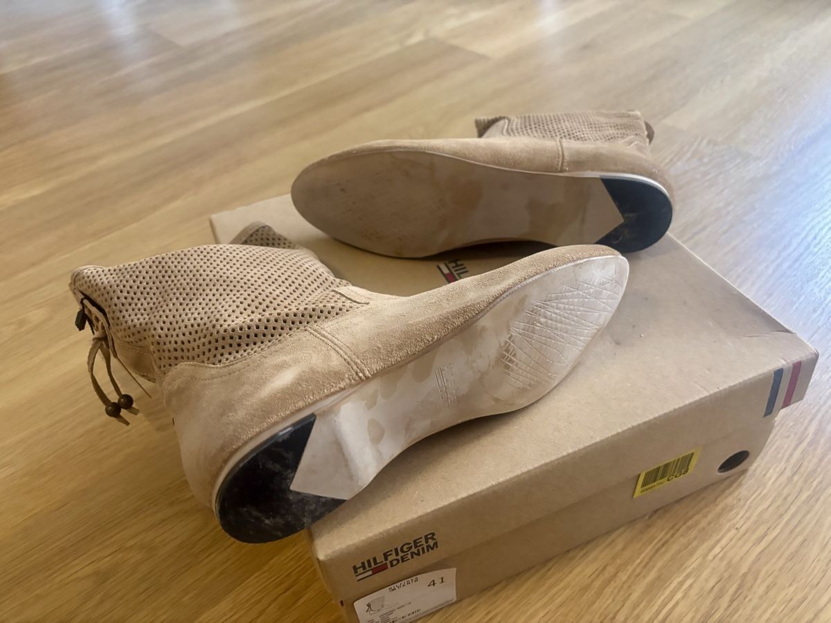 Scarpe da donna: Tommy Hilfiger Sommerboots – Nuovo e nell'imballaggio originale da Baden venduto da Tiffany6878 5