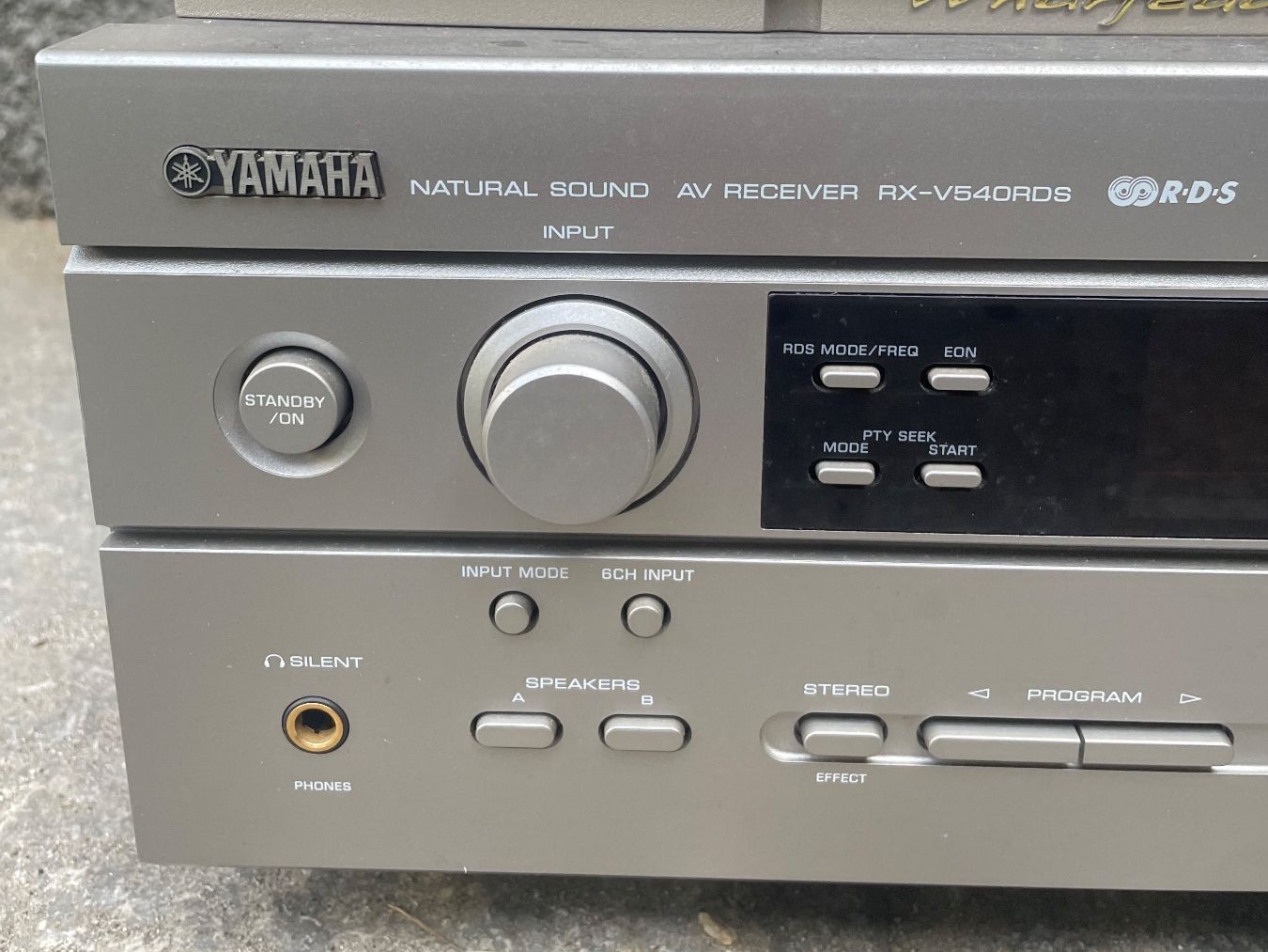 Yamaha Ricevitori: Yamaha RXV540RDS Receiver AV – Usato da Minusio venduto da Pink222 5