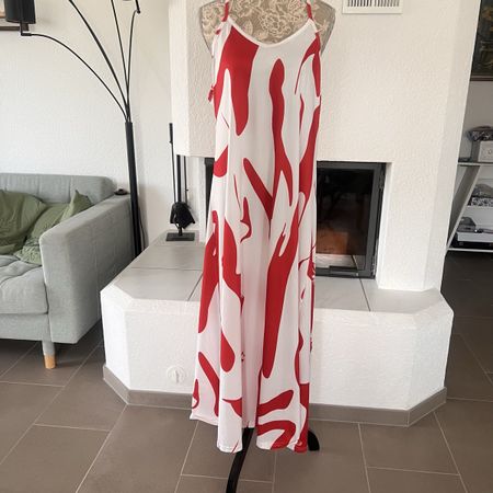 Langes Kleid weiss-rot Gr. XL