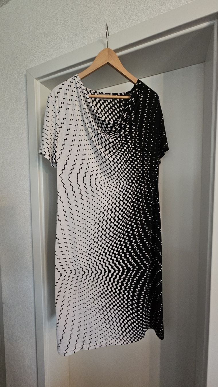 Vestiti: Kleid KS by Steilmann Gr.44/46 – Usato da Schmitten / FR venduto da Gumispvc