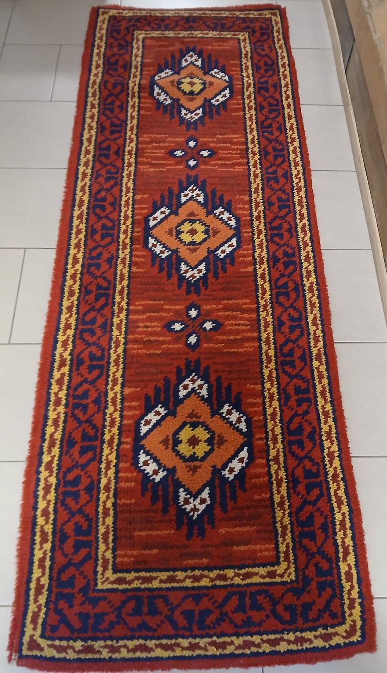 Teppiche: Selbst geknüpfter Teppich – Gebraucht aus Krauchthal von mago371