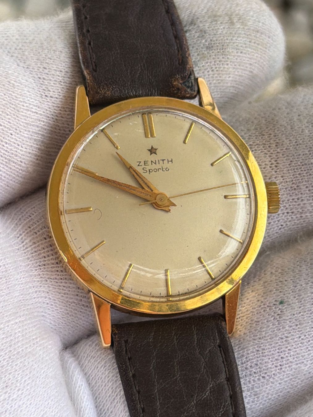 Zenith Uhren: ZENITH Sporto – Gebraucht aus Schlieren von Luxury.Time