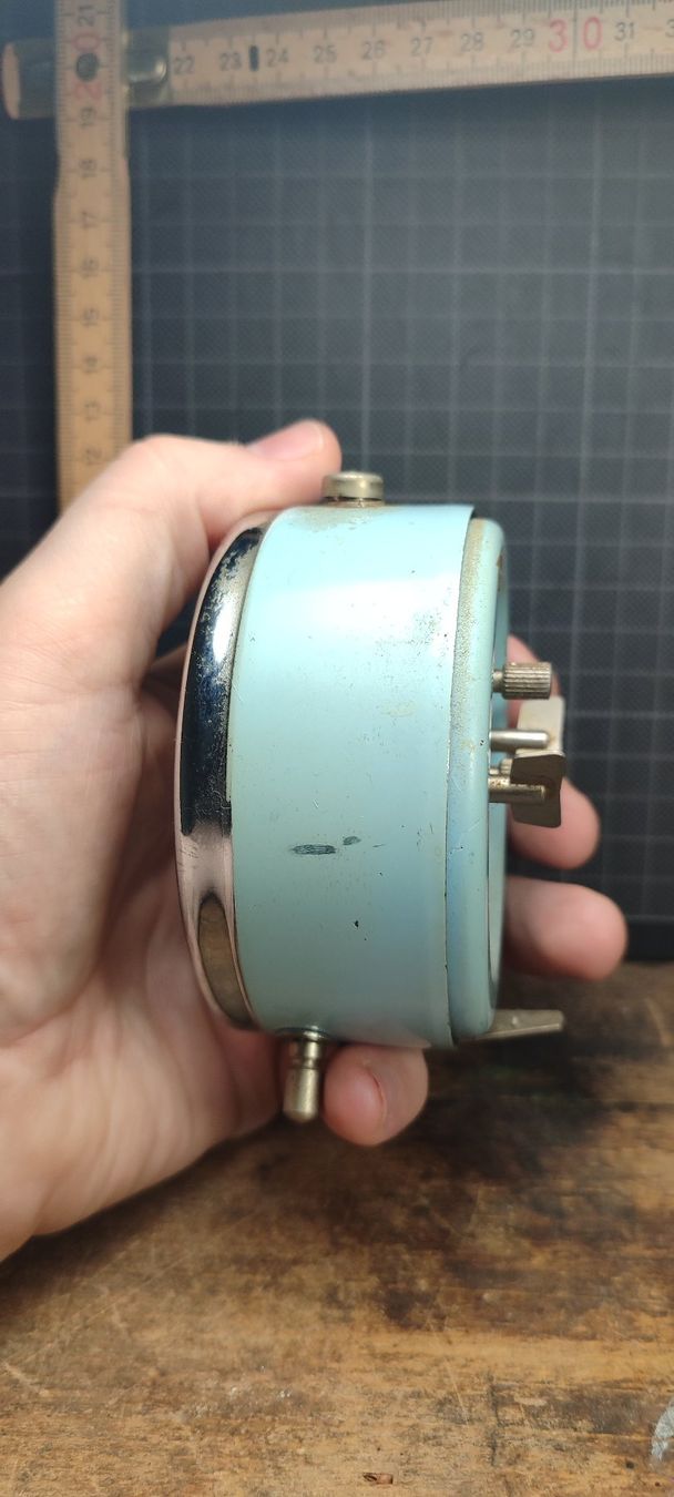 Sveglie: Wunderschöner alter Wecker Nr. 180 Avion – Usato da Gelterkinden venduto da MYSTOREFORYOU4460 2