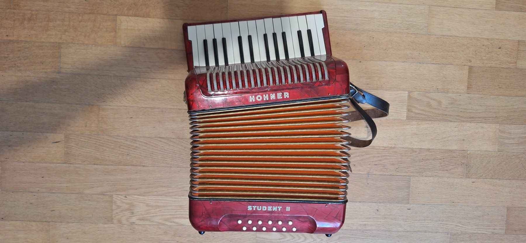 Hohner Musikinstrumente: Akkordeon – Gebraucht aus Dietikon von ene_yc8n 2