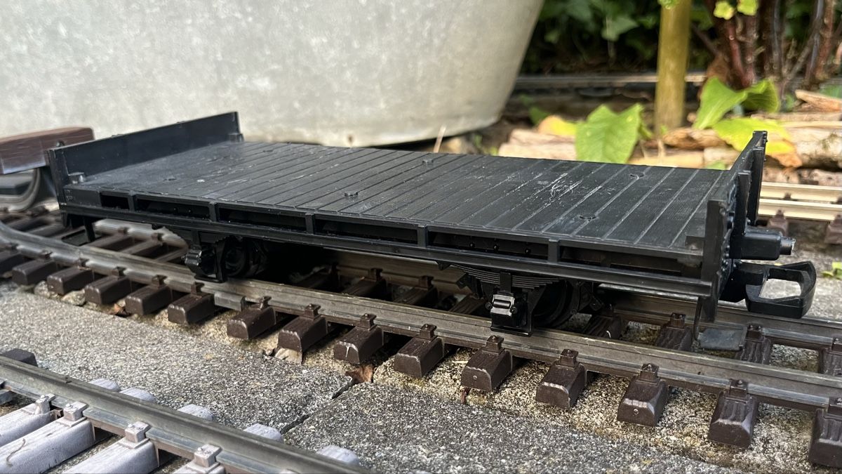 LGB Modellini di ferrovie: LGB 4000 - Flachwagen – Usato da Zürich venduto da Scootman 1