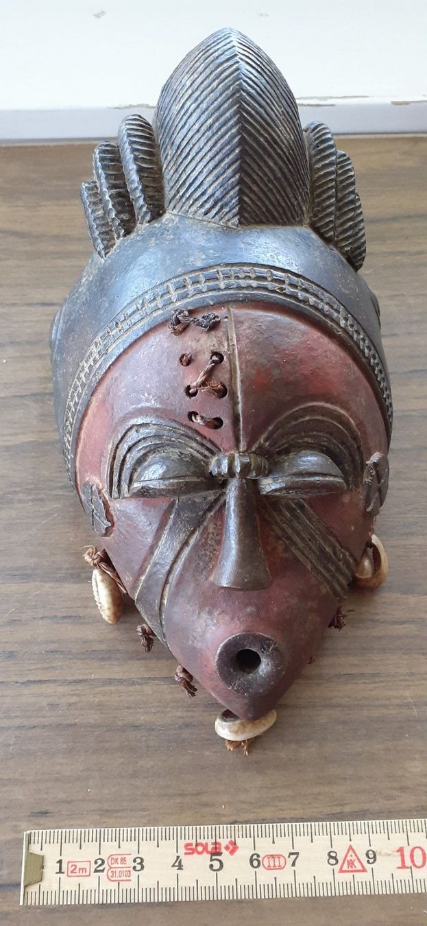 Arte internazionale: Maske Afrika antik – Usato da Mörschwil venduto da antiksalon21 5