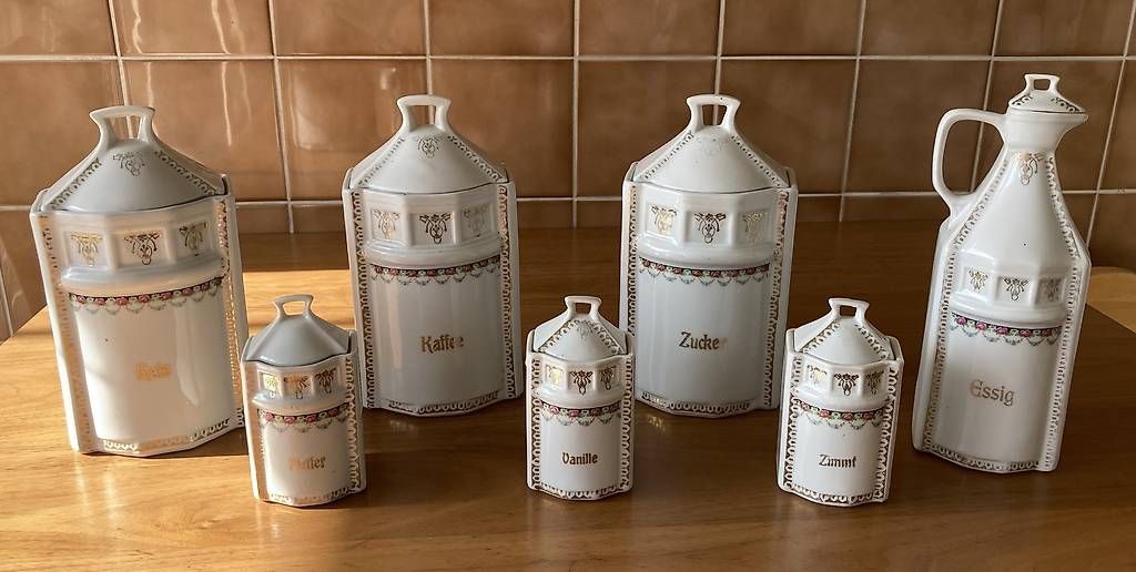Tutte le decorazioni: Lot de pots en faïence  – Usato da Geneve venduto da CHRISTINEE01 1
