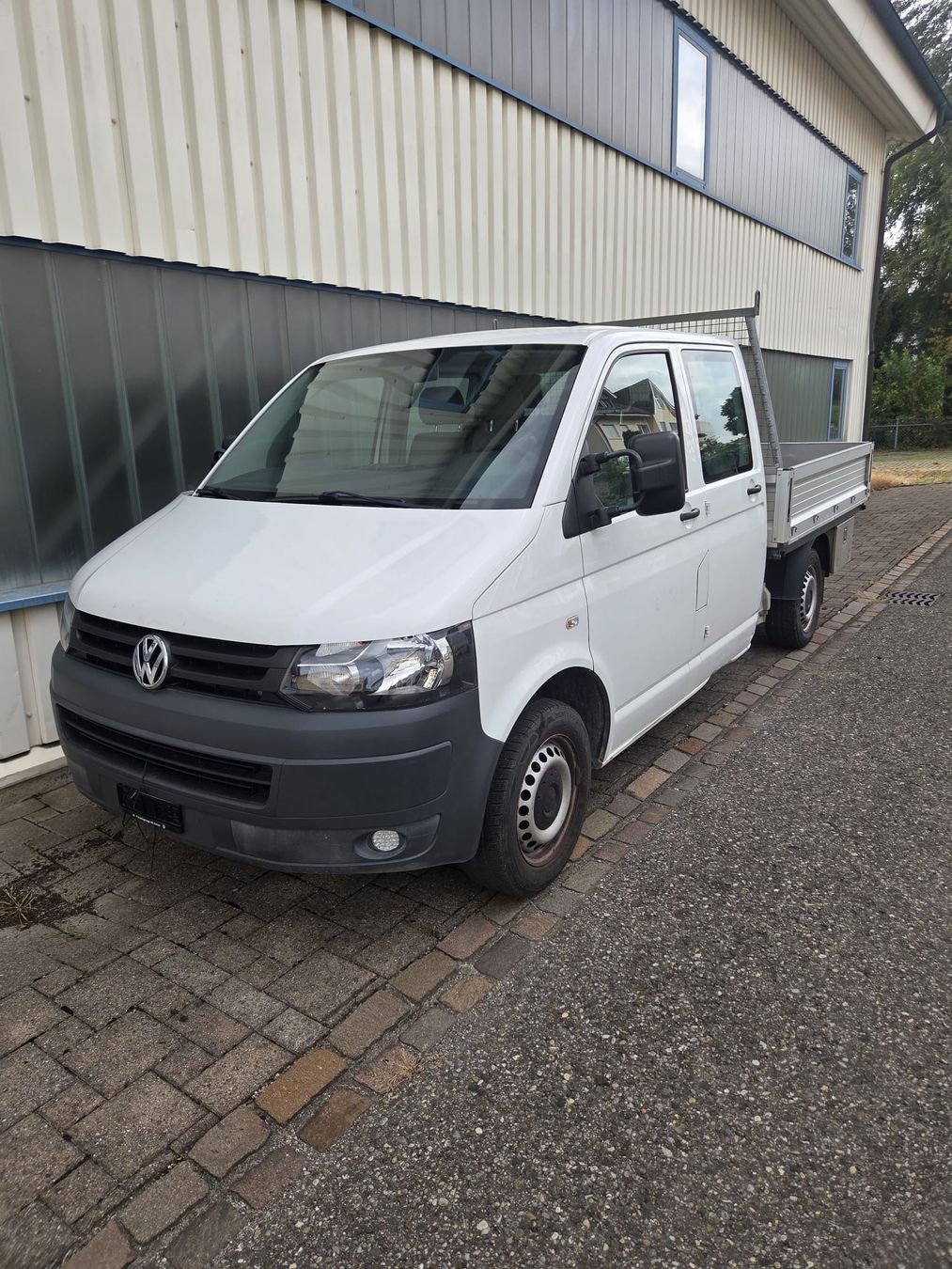 VW Veicoli commerciali: Vw t5 Diesel 4x4 – Usato da Bronschhofen venduto da Timi.g 1