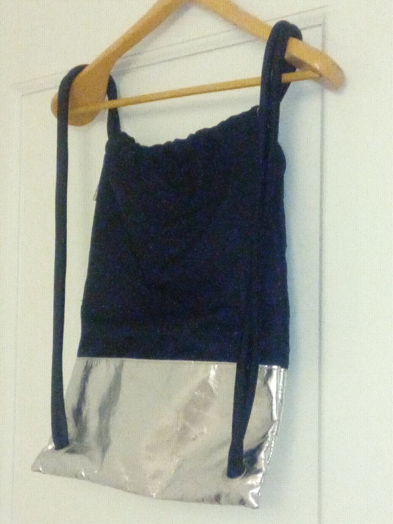Taschen für Damen: 3 Artikel:Rucksack/Sporttsche/Etui – Neu (gemäss Beschreibung) aus Zürich von Mitzi6 2