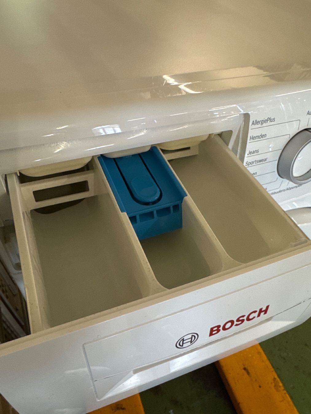 Bosch Lavatrici: BOSCH Waschmaschine Serie 6 – Usato da Pratteln venduto da Cartonsducoeur_bl 6