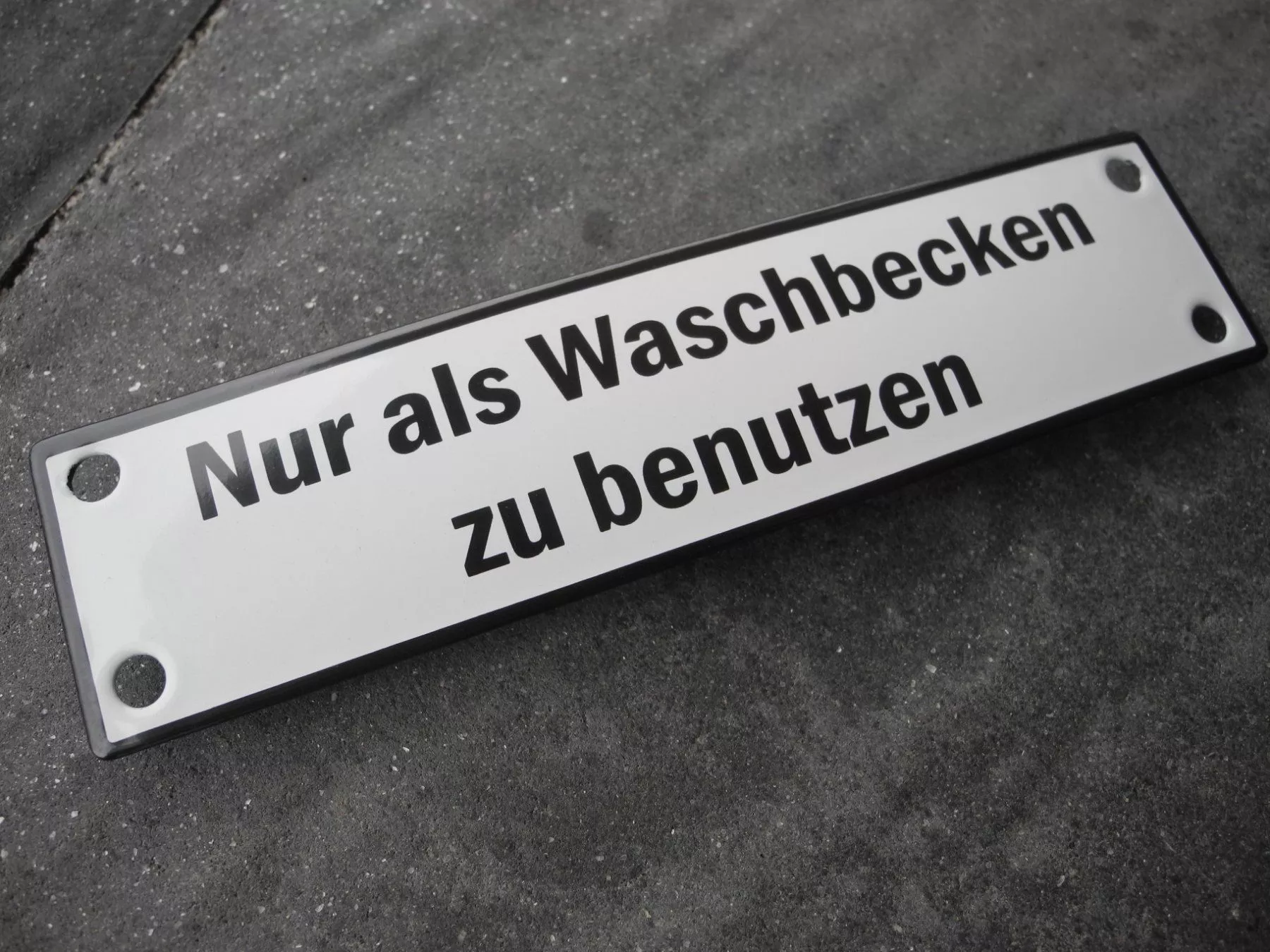 Insegne: Hinweis-Emailschild – Nuovo (secondo la descrizione) da Reinach AG venduto da Huckleberrysix 1