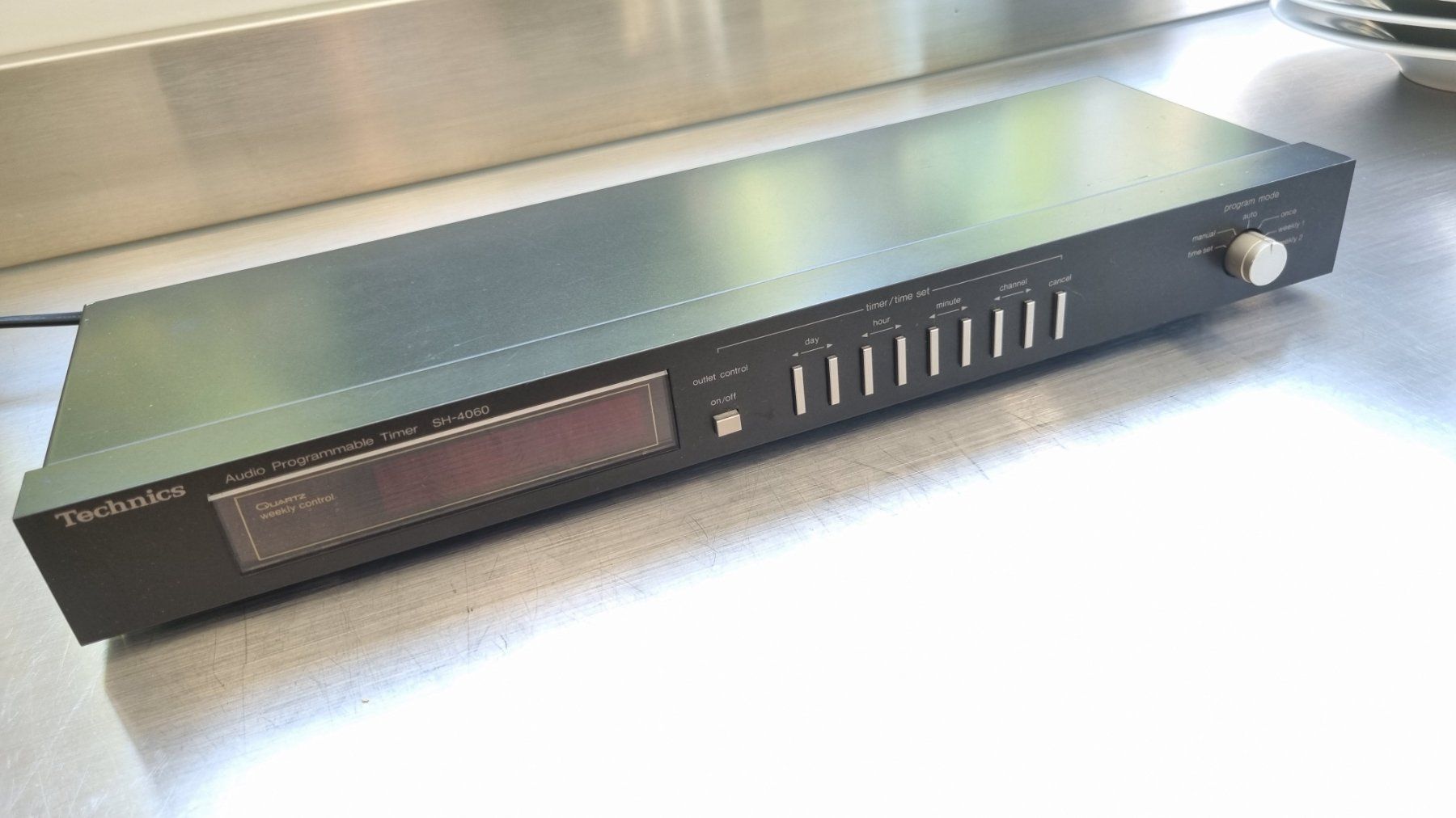 Fiches d'alim.: Technics SH-4060 - Programmierbarer Timer – D'occasion à Ennetbaden par urs1369