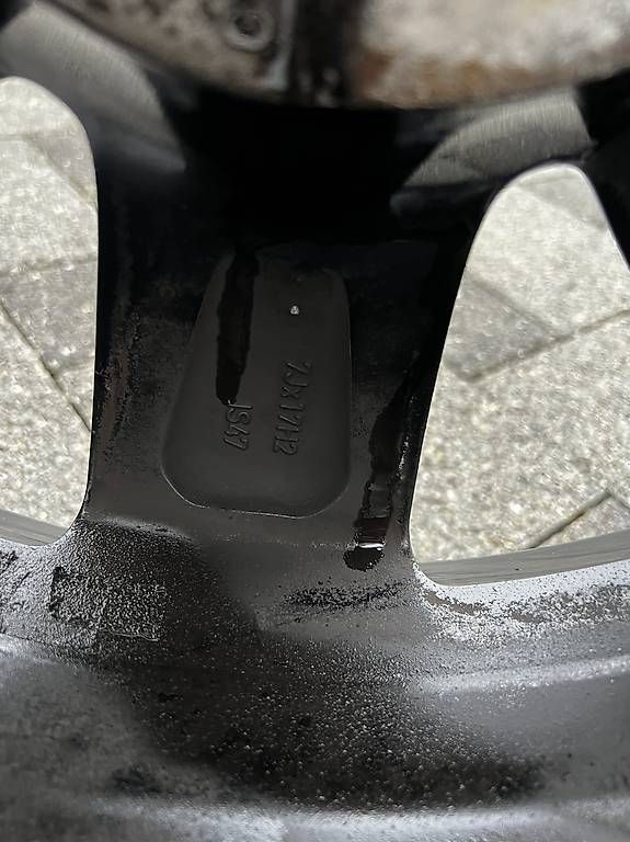 Pneumatici & Ruote complete: Mini Cooper Winterräder – Usato da Sursee venduto da gas_8n5t 3