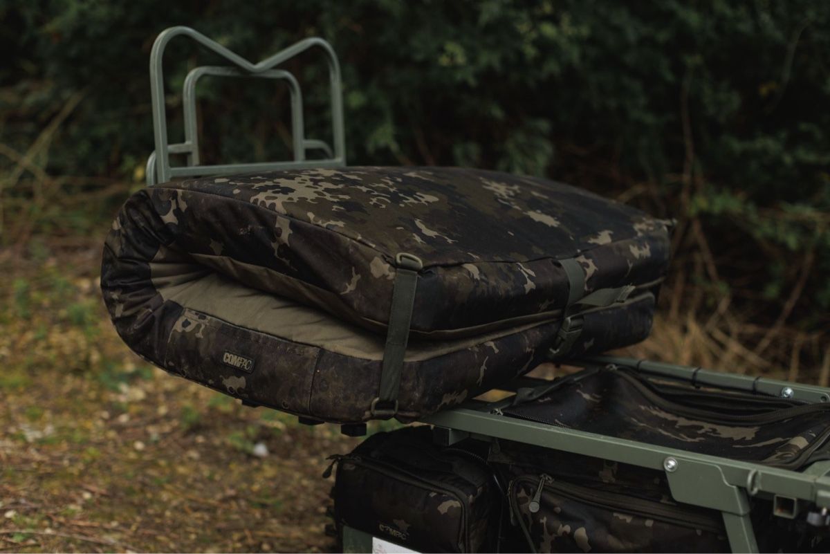 Tamburi & Mulinelli: Korda Compac Hybrid Flat Mat Abhakmatte Karpfen – Nuovo (secondo la descrizione) da Oftringen venduto da saitama95 3