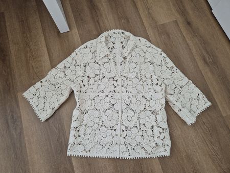 H&M Premium Selection Häkelshirt