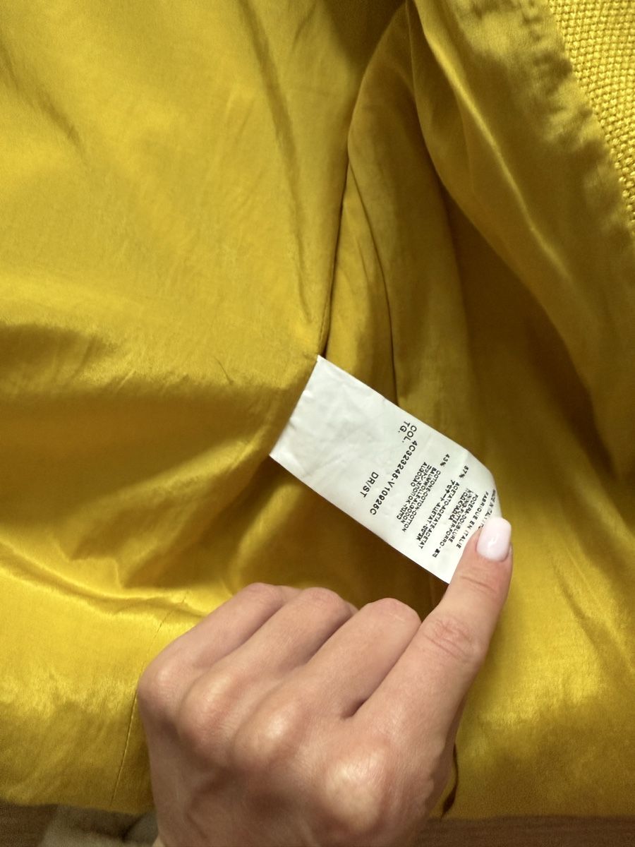 Valentino Giacche: Valentino Yellow Jacket size XS-S – Nuovo (secondo la descrizione) da Zürich venduto da llor.dell 5
