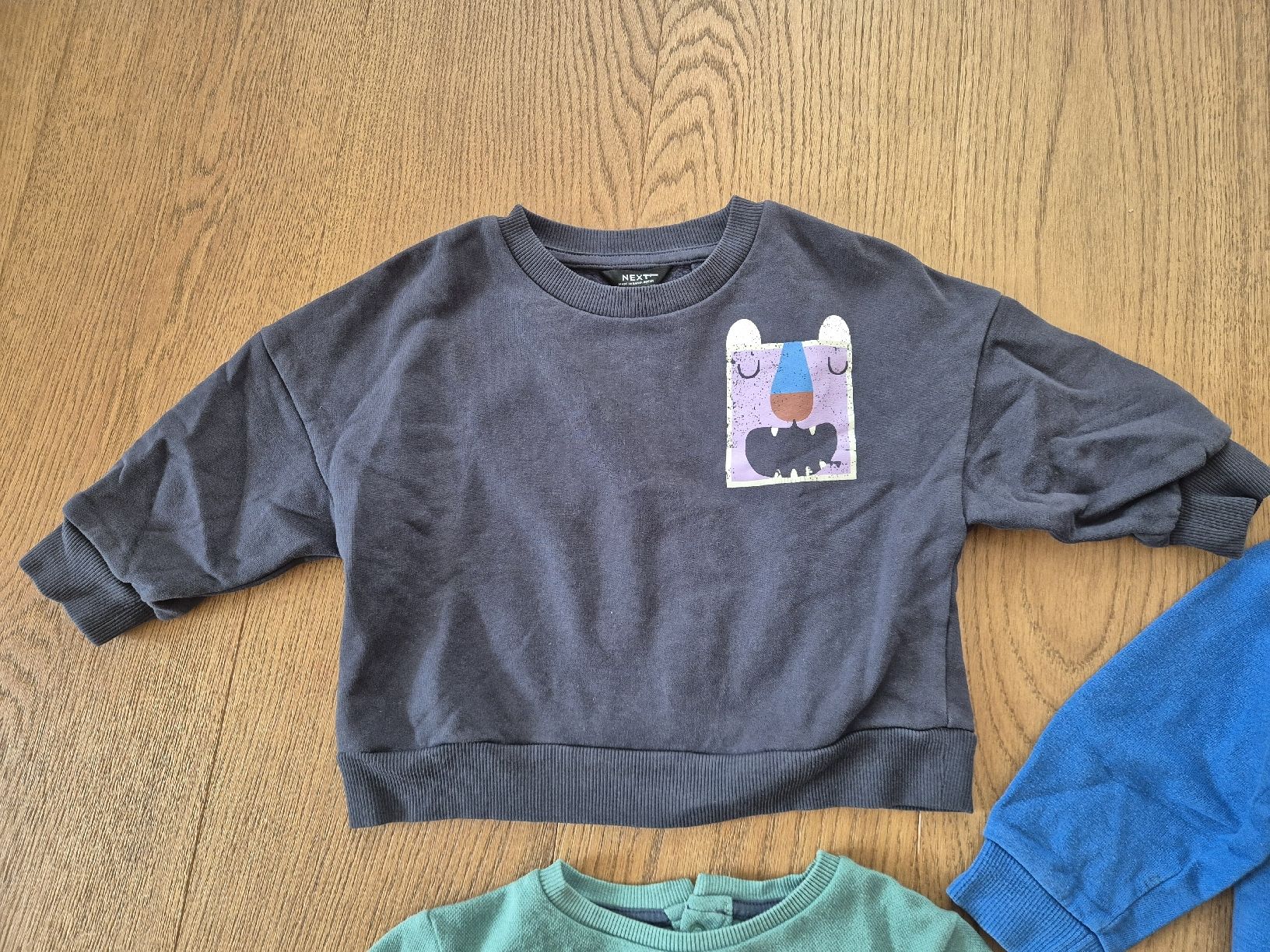 Lotti & Set di vestiti: Kleiderpaket Pullover Grösse 92 – Usato da Kollbrunn venduto da guernsey11 1