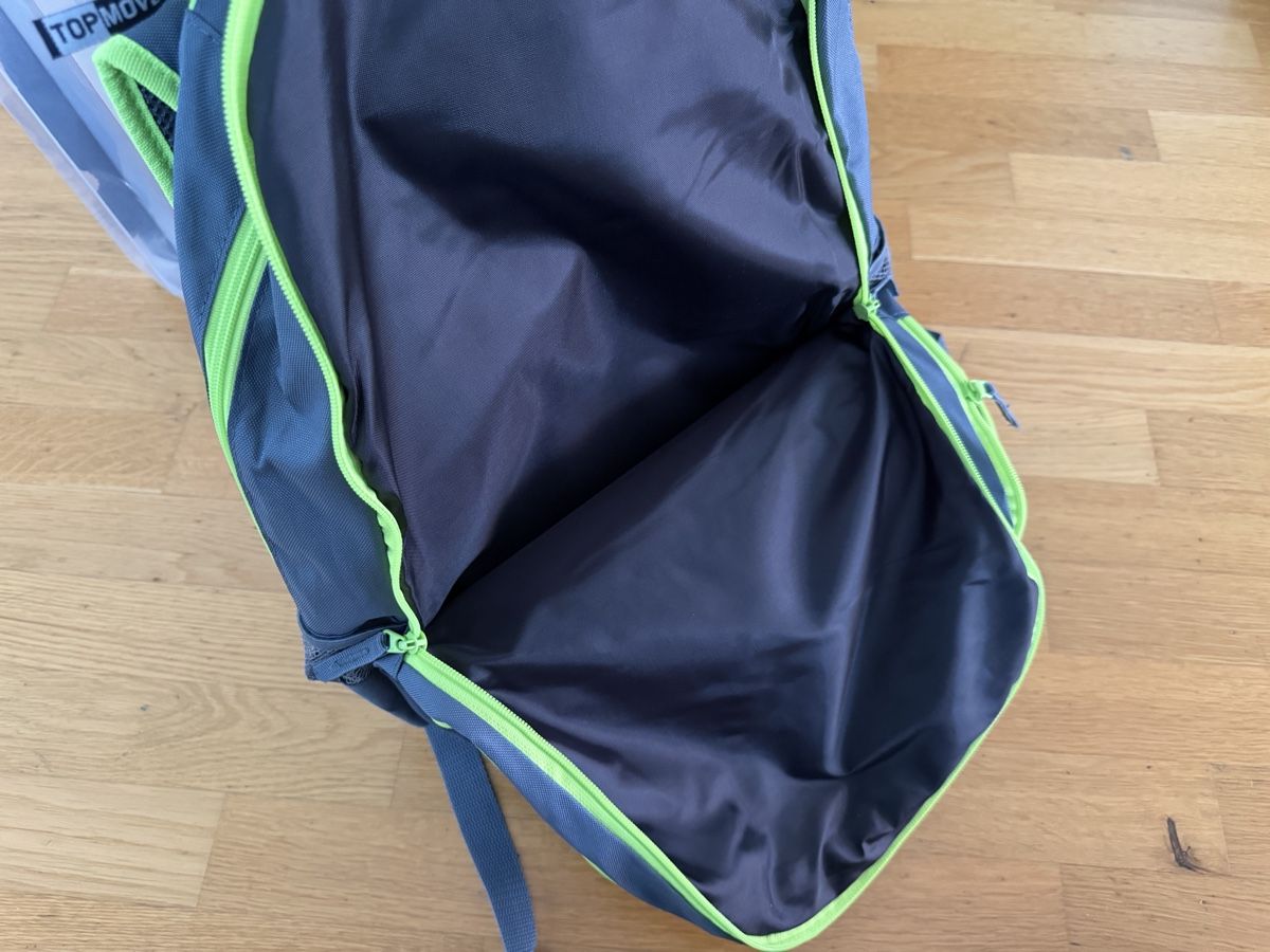 Sacs & sacs à dos: Neuer Schulrucksack mit Regenschutzhülle – Neuf avec emballage d'origine à Bettlach par Tradenet100 4