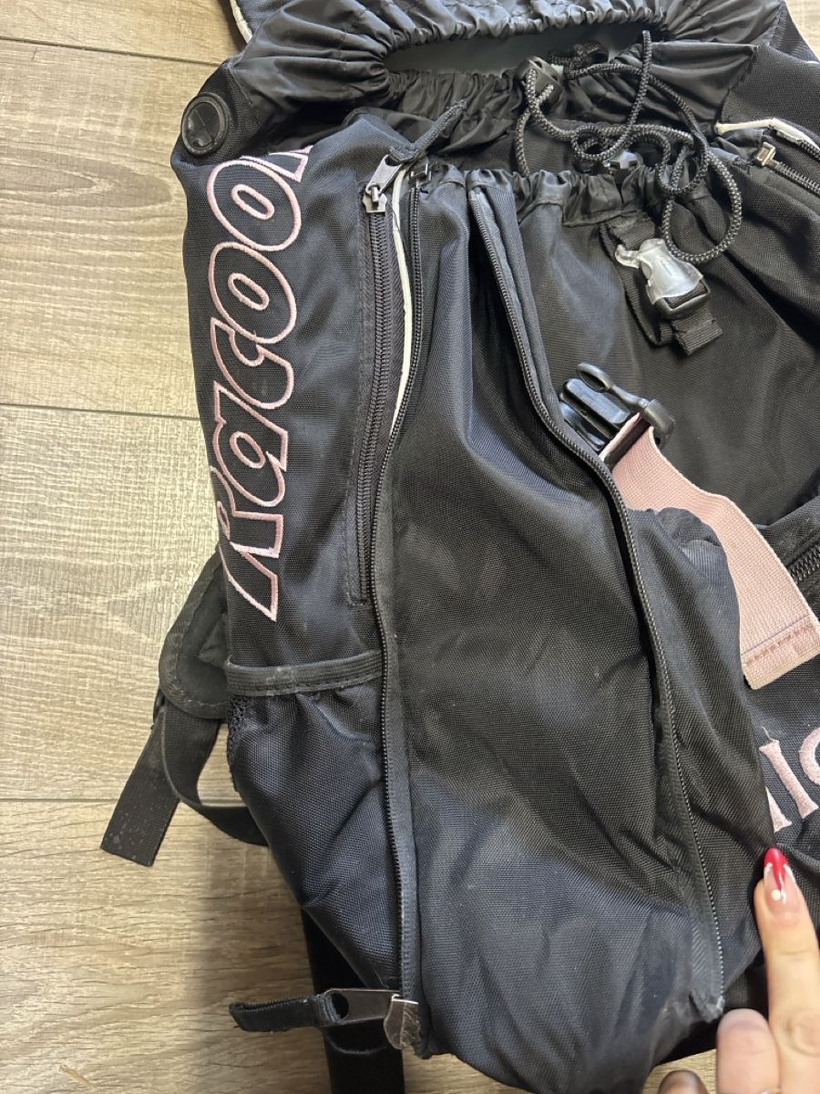 Racoon Zaini: Rucksack "Racoon" schwarz – Usato da Heiligkreuz (Mels) venduto da cor_k7yy 2