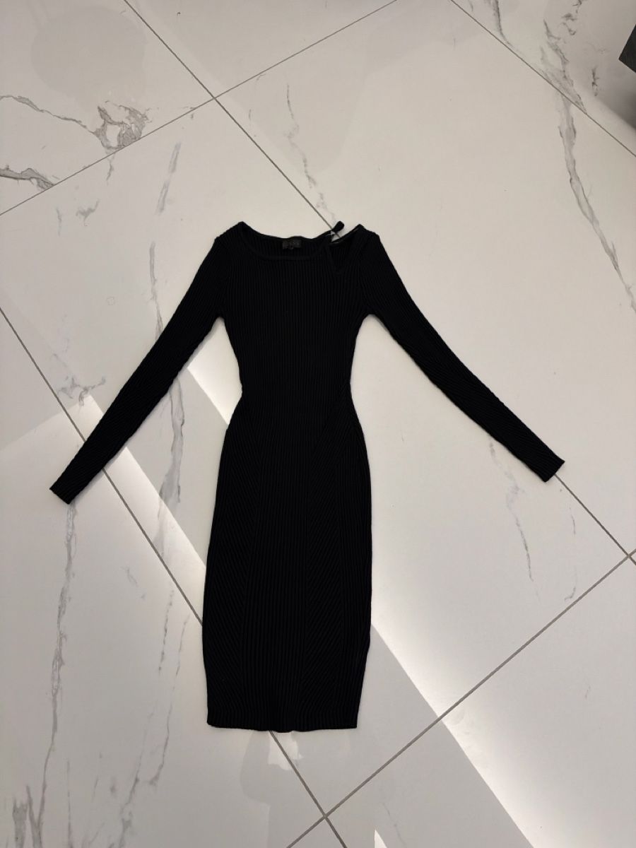 Guess Vestiti: Miniabito nero a maniche lunghe - Guess – Usato da Coldrerio venduto da cely