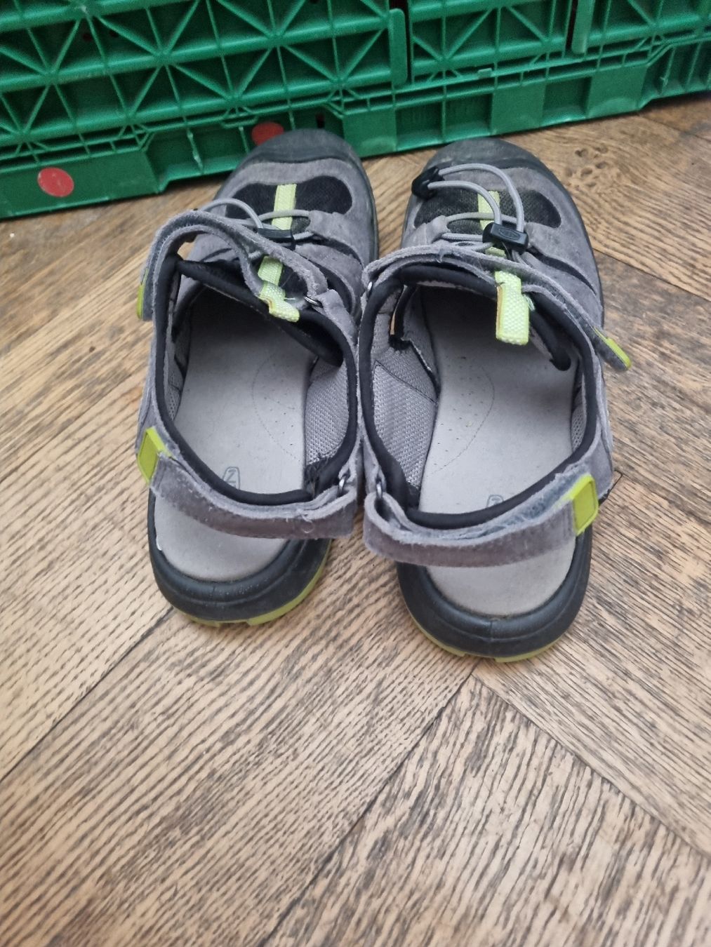 Keen Scarpe da uomo: Sandales Keen grises EU 39  – Usato da Fribourg venduto da sal_5ln6 1