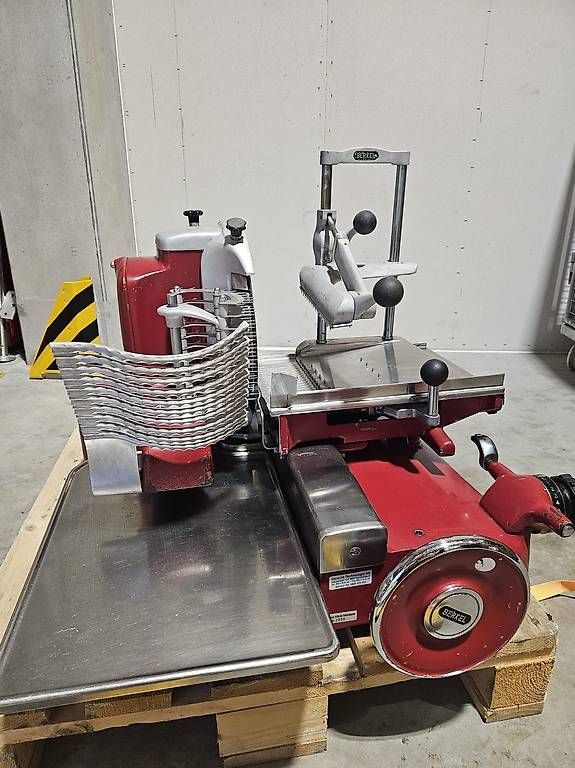 Berkel Elettrodomestici da cucina: Berkel Aufschnittmaschine – Usato da Malters venduto da Glenard