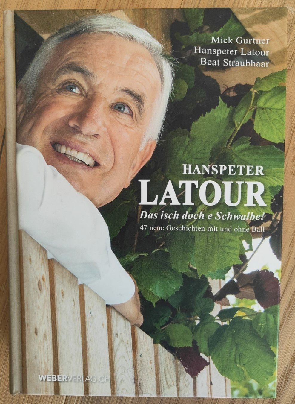 Libri: Hanspeter Latour – Usato da Sigriswil venduto da Ricola1977