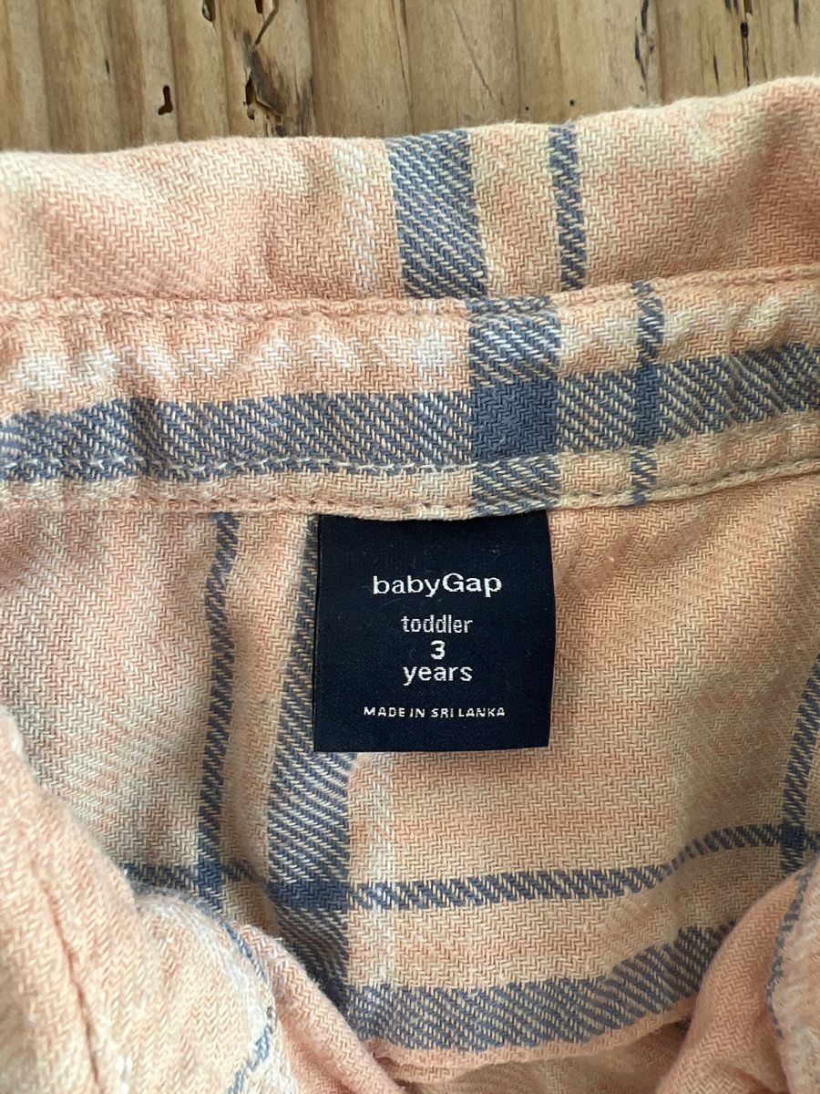 Gap Camicie, T-shirt & Polo: Gap und Tom Taylor Hemden – Usato da Aeugst am Albis venduto da Bsaeub 4