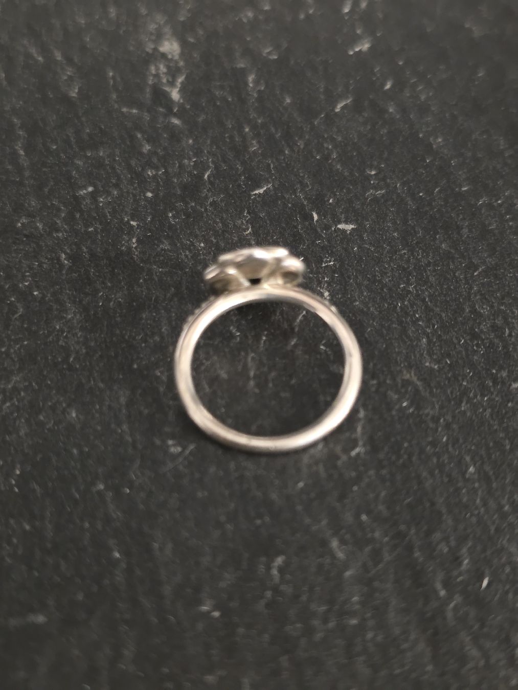 Pandora Anelli: Pandora Ring Blume Emaille Silber 925  – Usato da Dorf venduto da Echo_Elements 1