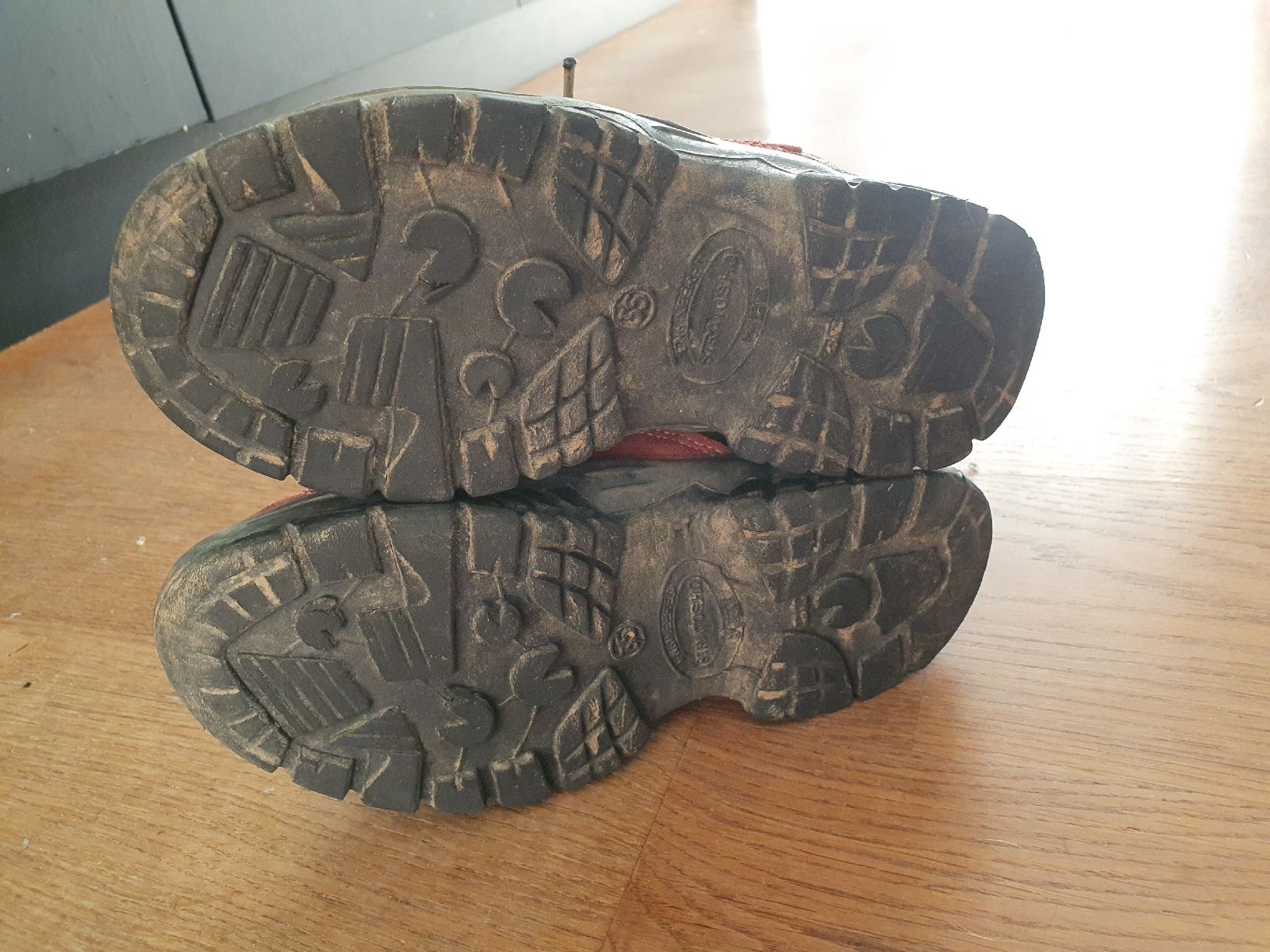 Scarpe da uomo: Wanderschuhe Gr. 35 – Usato da Villars-sur-Glâne venduto da richardette 6