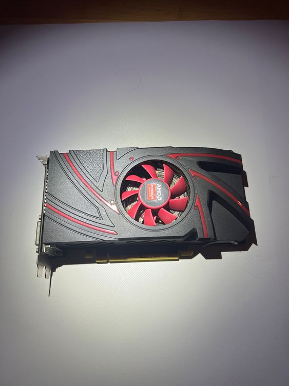Grafikkarte OEM AMD Radeon (Model C633) (Gebraucht) in schellenberg für ...