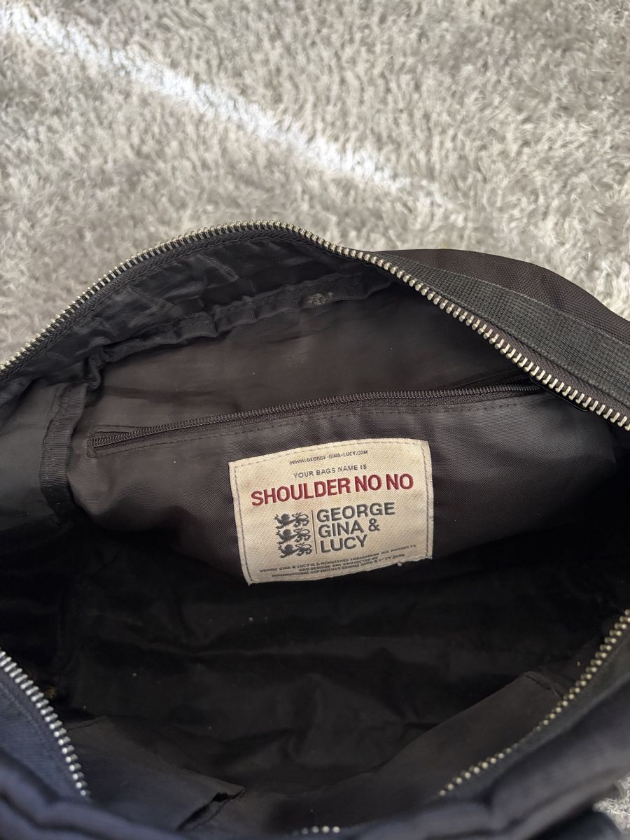 George Gina & Lucy Borse da donna: George Gina Lucy Shoulder Bag Black – Usato da Brislach venduto da edu_t6pq 6