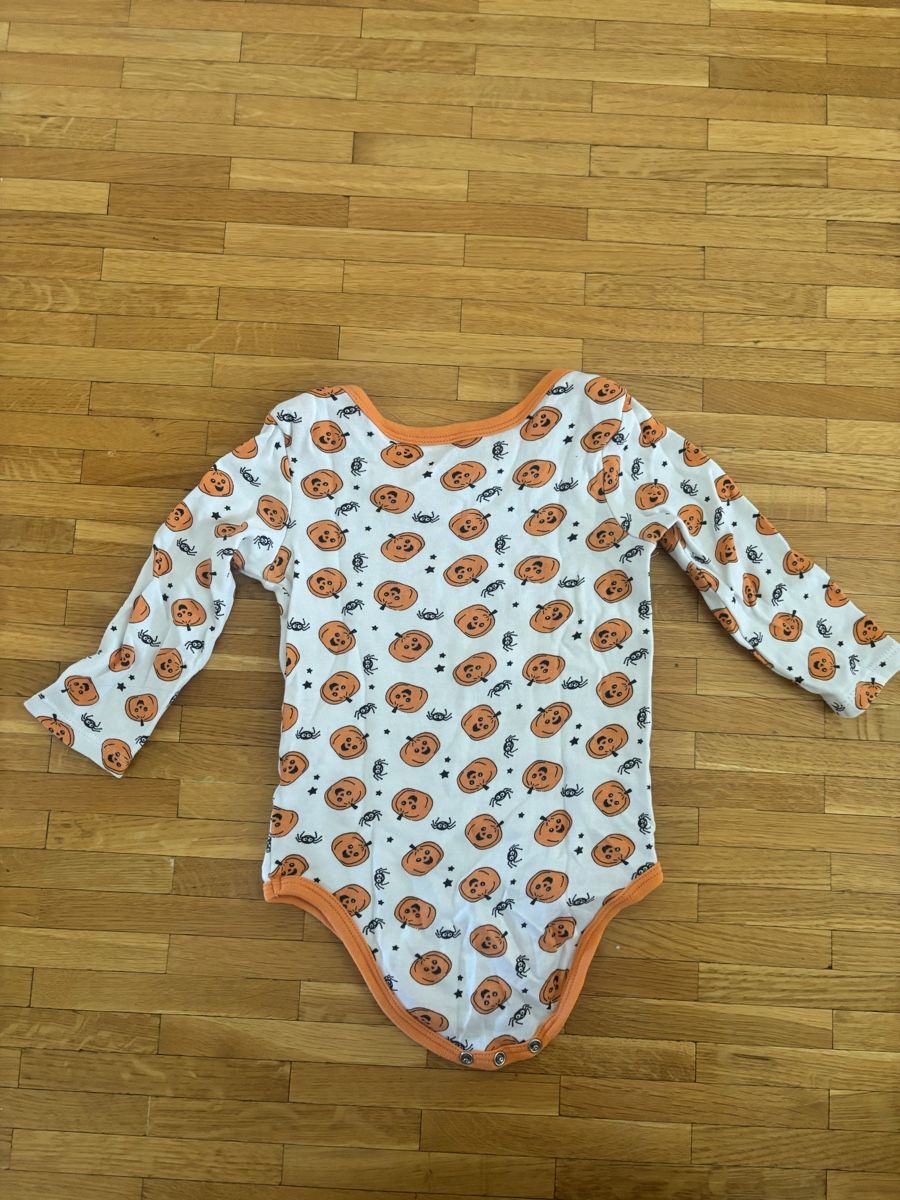 Lotti & Set di vestiti: Pack 2 body bébé Halloween 86cm  – Usato da Chêne-Bougeries venduto da CeliaMate 4