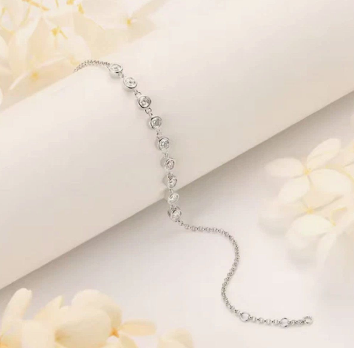 Bracelets: 3mm Moissanite Bracelet 7" – Neuf avec emballage d'origine à Genève par AGBERG 8