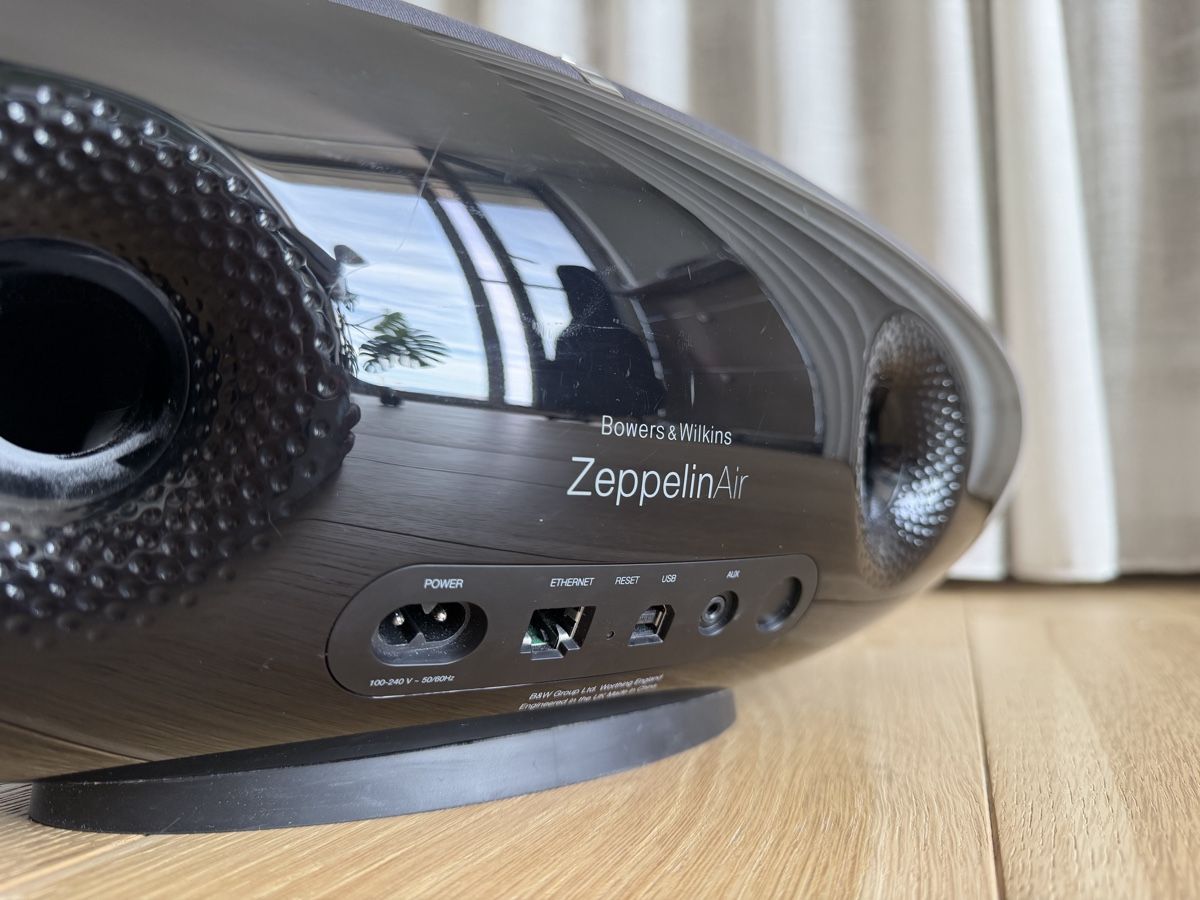 Bowers & Wilkins Casse acustiche: Bowers & Wilkins Zeppelin Air – Usato da Zürich venduto da P_Bach 4