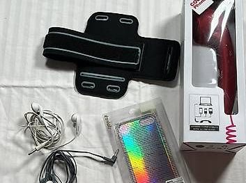 Telefoni: Lot accessoires pour téléphone. – Usato da Bôle venduto da jes_987t