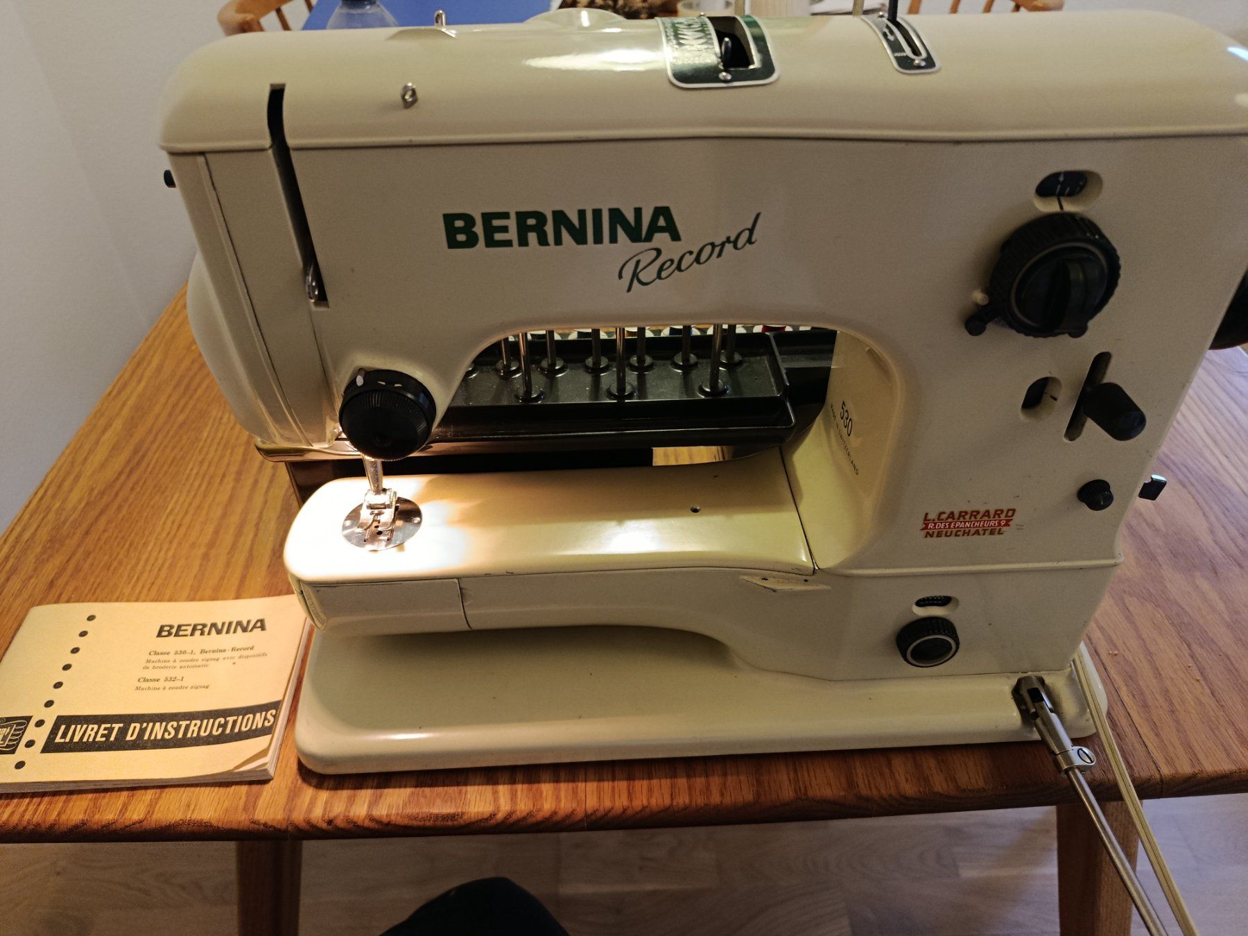 Bernina Macchine da cucire: Machine à coudre Bernina record 530 – Usato da nods venduto da Gao
