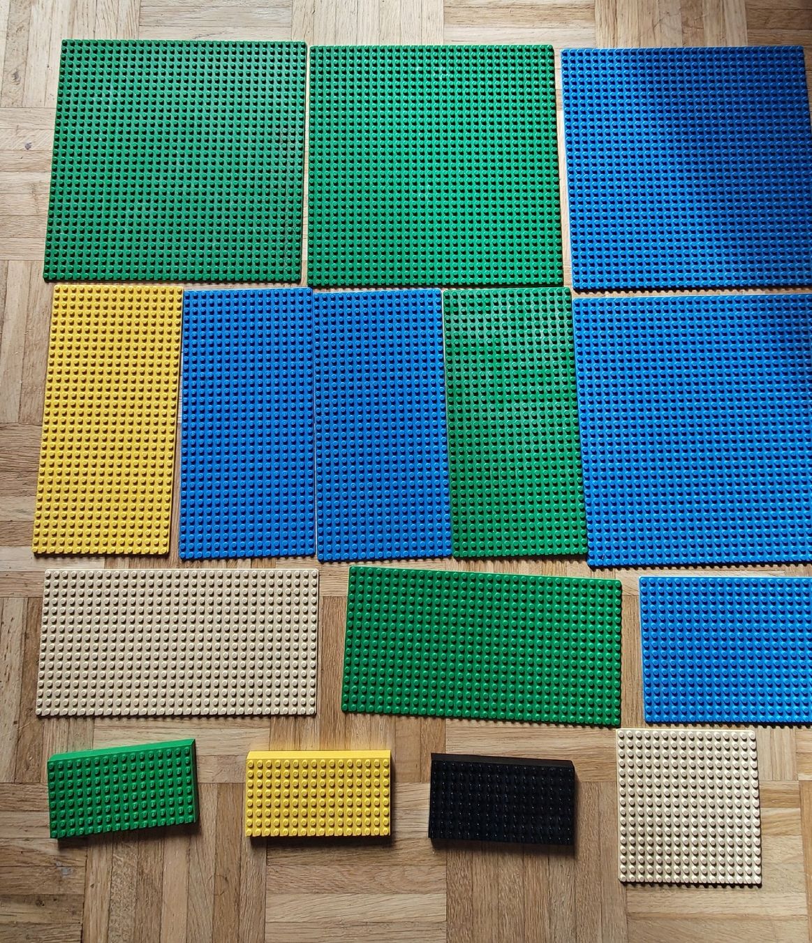 Lego Spielzeuge: Lego Bauplatten gemischt – Gebraucht aus Effretikon von Superkarin7
