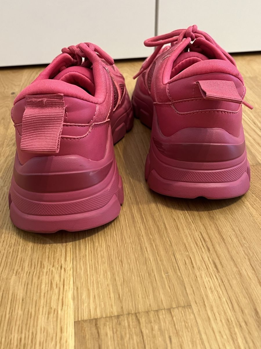 Dosenbach Chaussures femmes: Chunky Sneaker mit Glitzer – D'occasion à Glis par jos_hj8q 3