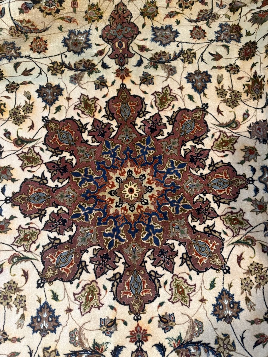 Tappeti: Persischer Seidenteppich(Tabriz) – Usato da Chur venduto da Mohammad.miga 3